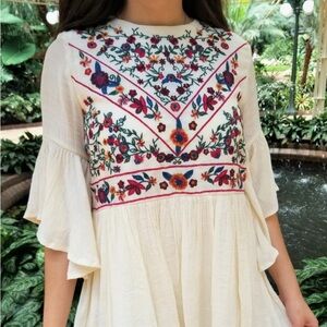 Umgee embroidered dress size M